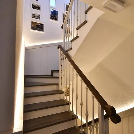Al Palazzetto Lägenhetshotell