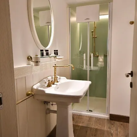 Al Palazzetto 4*