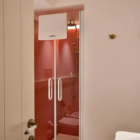 Al Palazzetto 公寓式酒店 4*