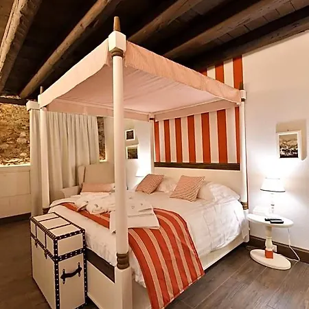 Al Palazzetto 4* Údine