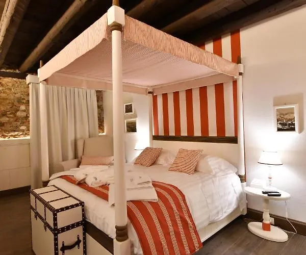 Al Palazzetto Aparthotel 4*